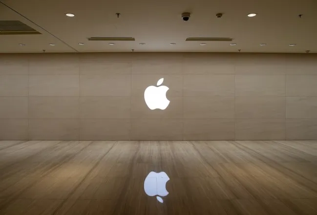 Apple Eyes Server Return With M8 Ultra AI Systems