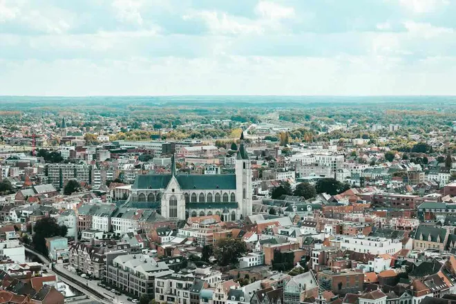 Datacenter United Lands Multi-Megawatt AI Capacity in Machelen, Belgium