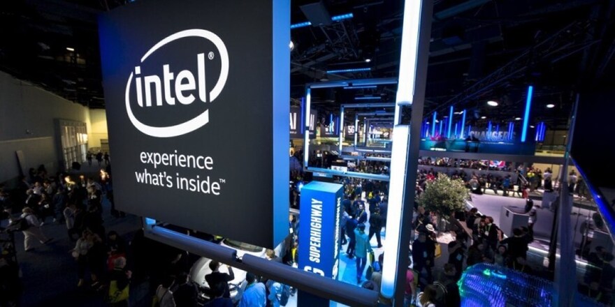 Intel Shows Stabilization, but AI Transition Still Unproven
