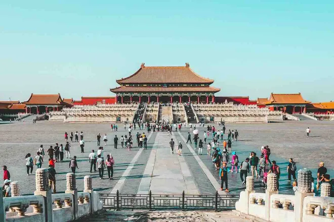 Trump Eyes Ban on Chinese Data Center Networking Components